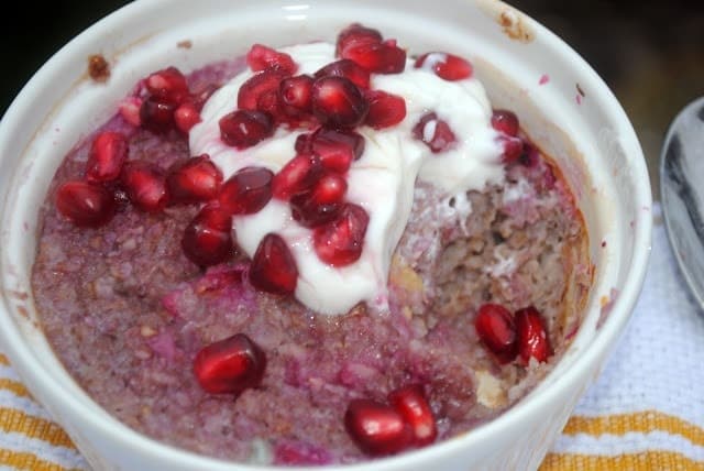 Pomegranate Baked Oatmeal – Fit Foodie Finds