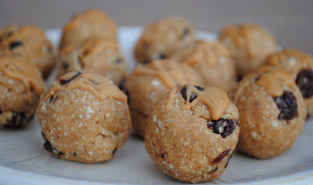 Lower Calorie Oatmeal Rasin PB Balls