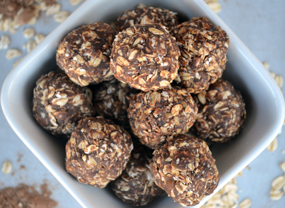 Cocoa and Peanut Butter Oat Balls