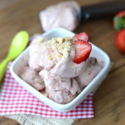 20 Minute Strawberry Banana Protein Ice Cream!