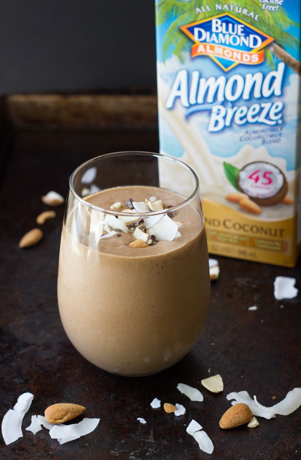 Superfood Almond Coconut & Chocolate Milkshakes – Making Thyme for Health