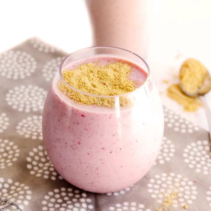 Strawberry Cheesecake Protein Smoothie