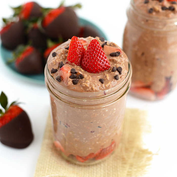 Chocolate Covered Strawberry Overnight Oats