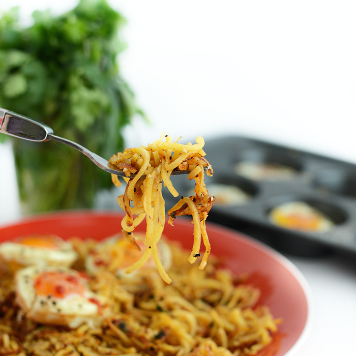 Spiralized Garlic Sriracha Hash Browns with Baked Eggs