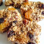 apricot pecan granola bars (vegan)