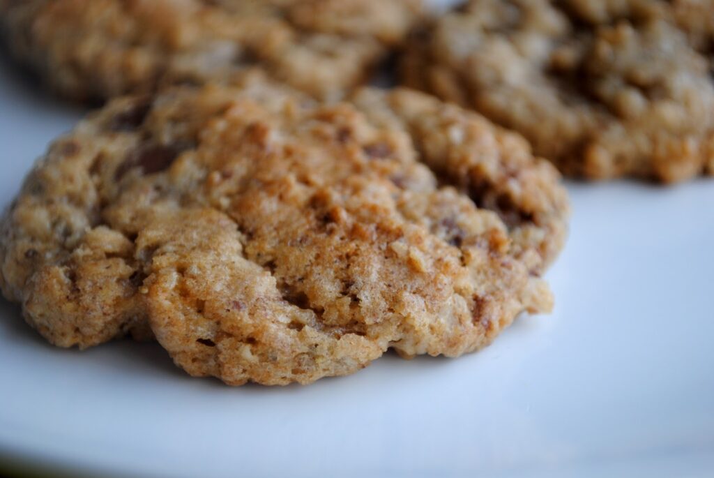 gluten free oatmeal chocolate chip cookies