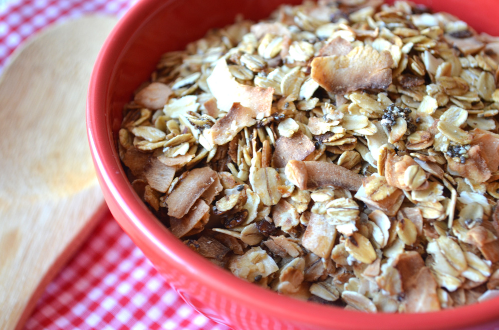 coconut chia granola