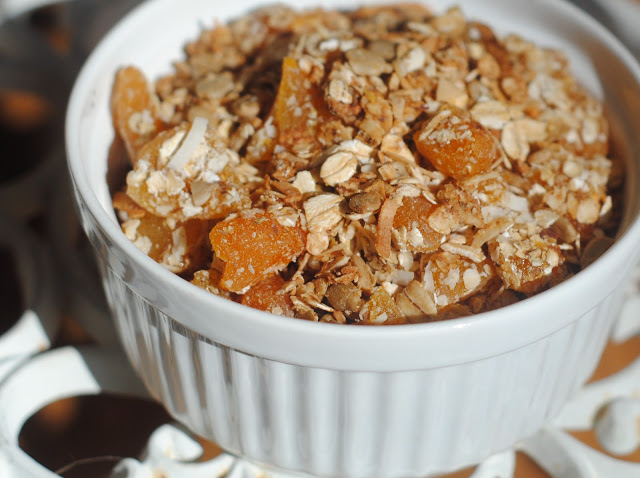 apricot coconut granola