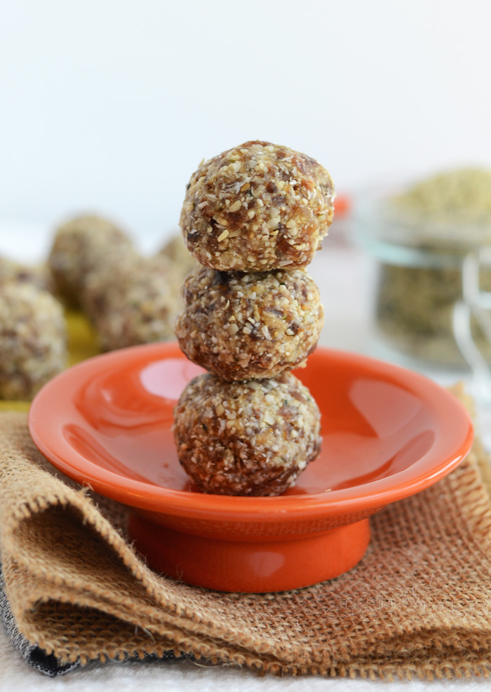 Cashew Hemp Seed Bliss Balls