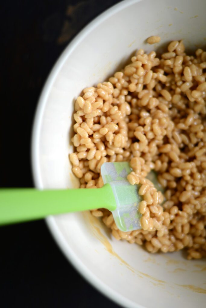 Healthy Peanut Butter Rice Crispy Treats