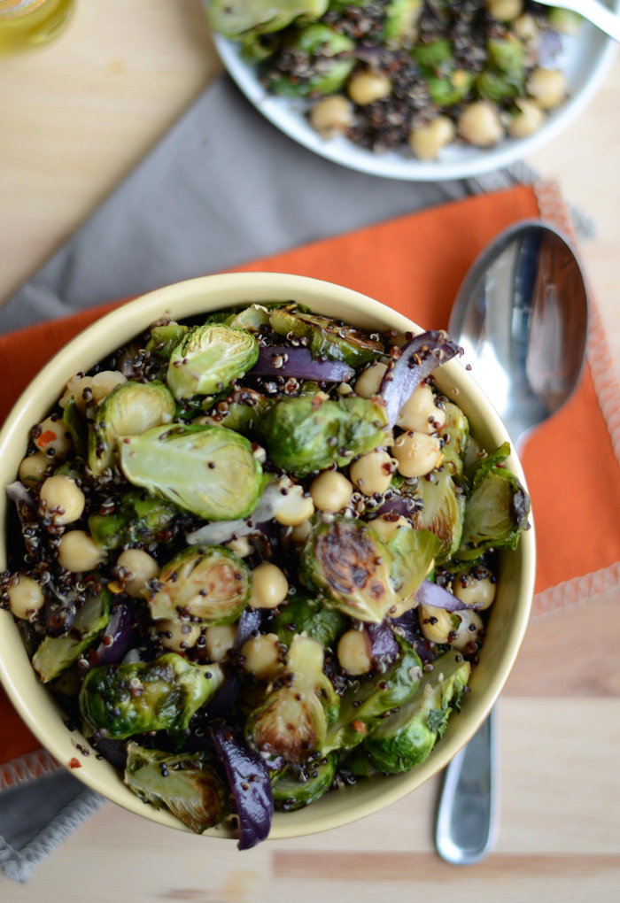 Roasted Brussels Sprouts and Quinoa Salad #thanksgiving #fitfluential