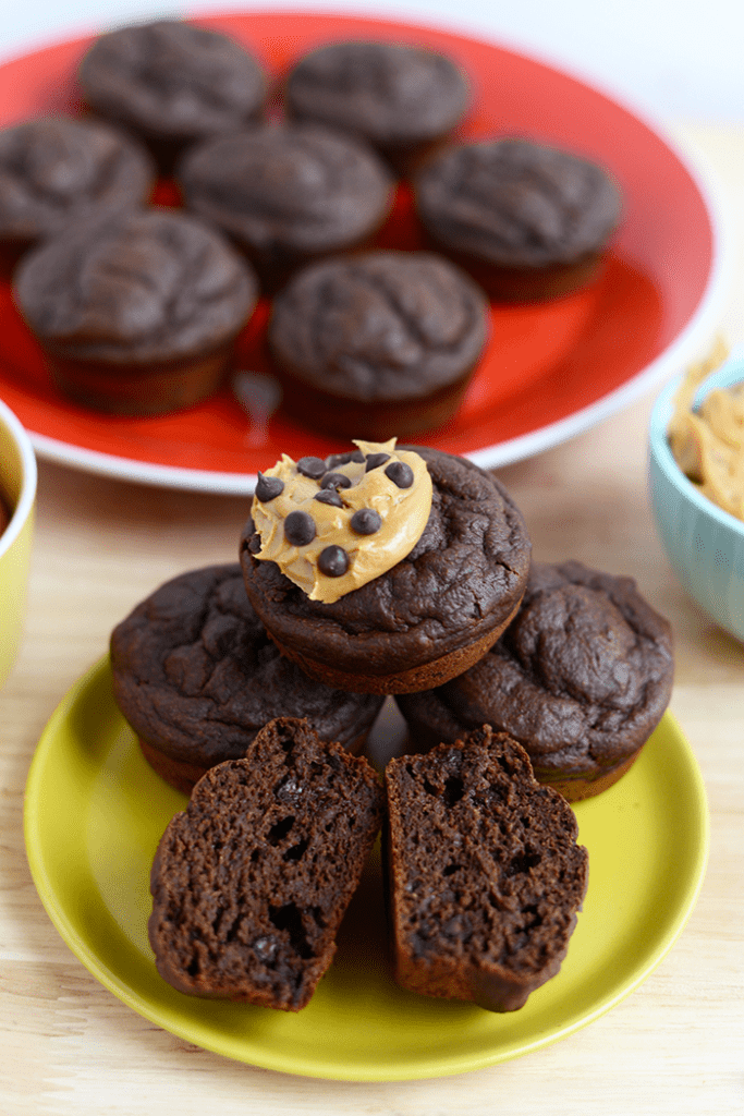 Make these healthy chocolate peanut butter muffins for a 100% whole-grain, no refined-sugar added snack or treat! They're gluten-free and 171 calories!