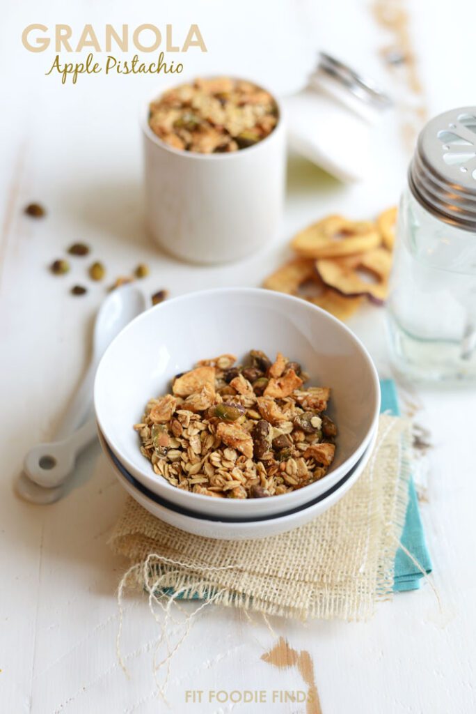 Apple Pistachio Granola #vegan #glutenfree