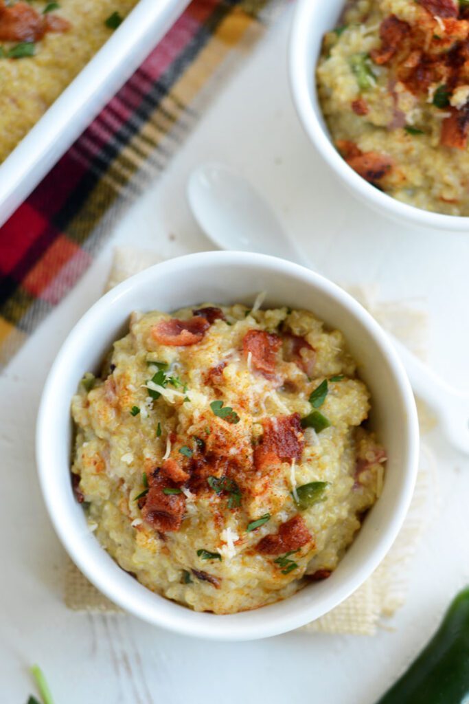 Jalapeño Bacon Quinoa Mac n' Cheese- a delicious, gluten-free twist on a classic!