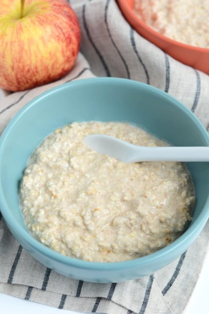 Apple Pie Overnight Oatmeal