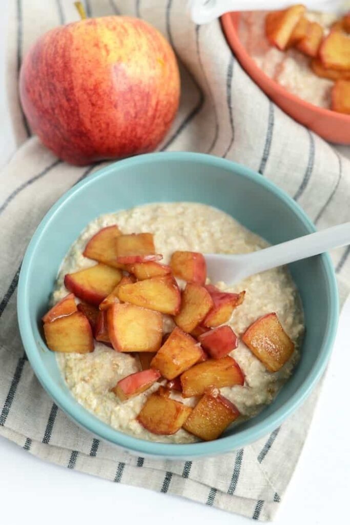 Apple Pie Overnight Oatmeal