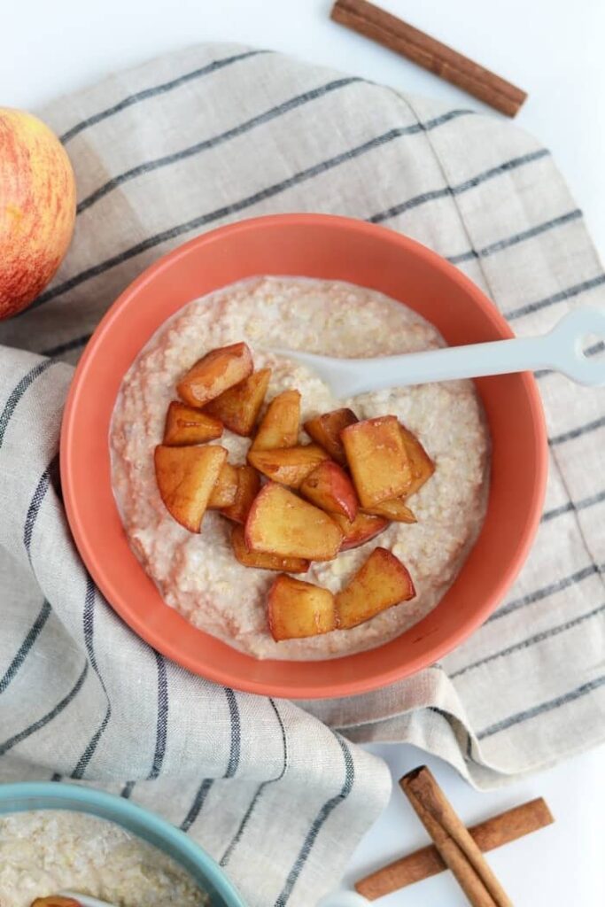 Apple Pie Overnight Oatmeal