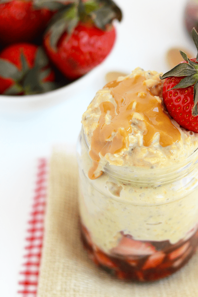 These peanut butter and jelly overnight oats are the perfect way to start off your morning! They're packed with fiber, protein, and a whole lotta lovin'.