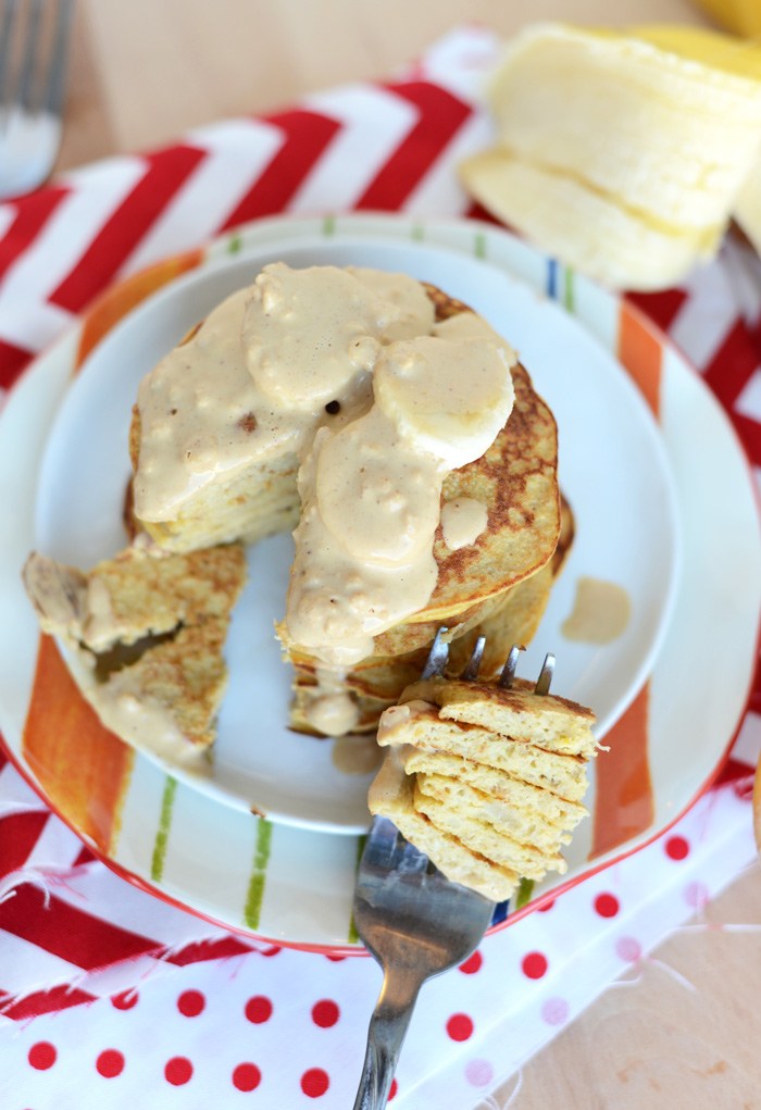 3 Ingredient Peanut Butter Pancakes made with eggs, mashed banana, and peanut flour!