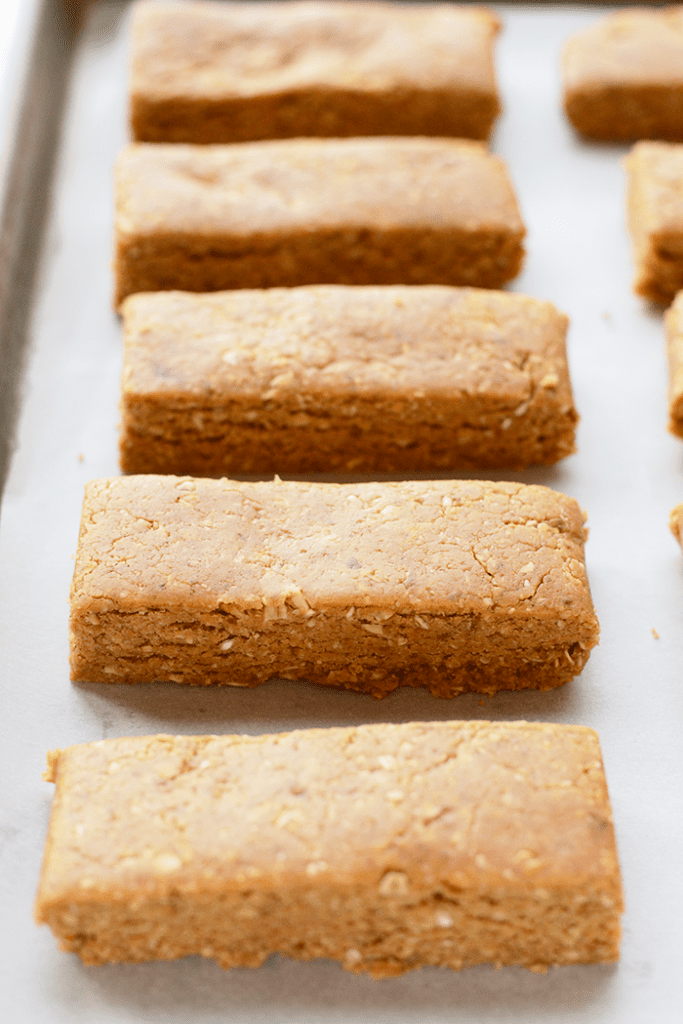 With just a few simple ingredients you can make protein bars in your own kitchen that have 13g protein in each bar!