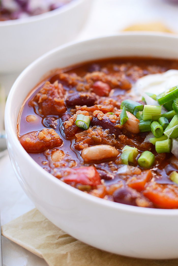 Roasted Red Pepper Quinoa Chili