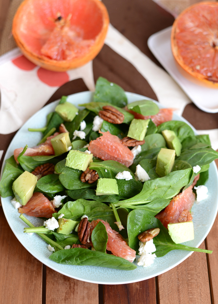 Broiled Grapefruit Spinach Salad