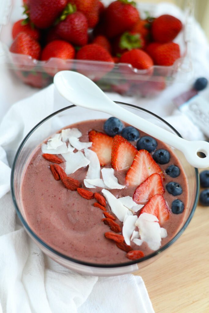 Superfood Breakfast Bowl