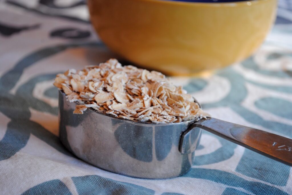 Wild Raspberry Vanilla Overnight Oats