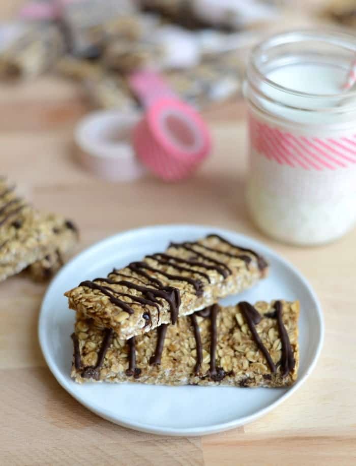 Chewy Peanut Butter Banana Granola Bars #Fitfluential #EAT #glutenfree