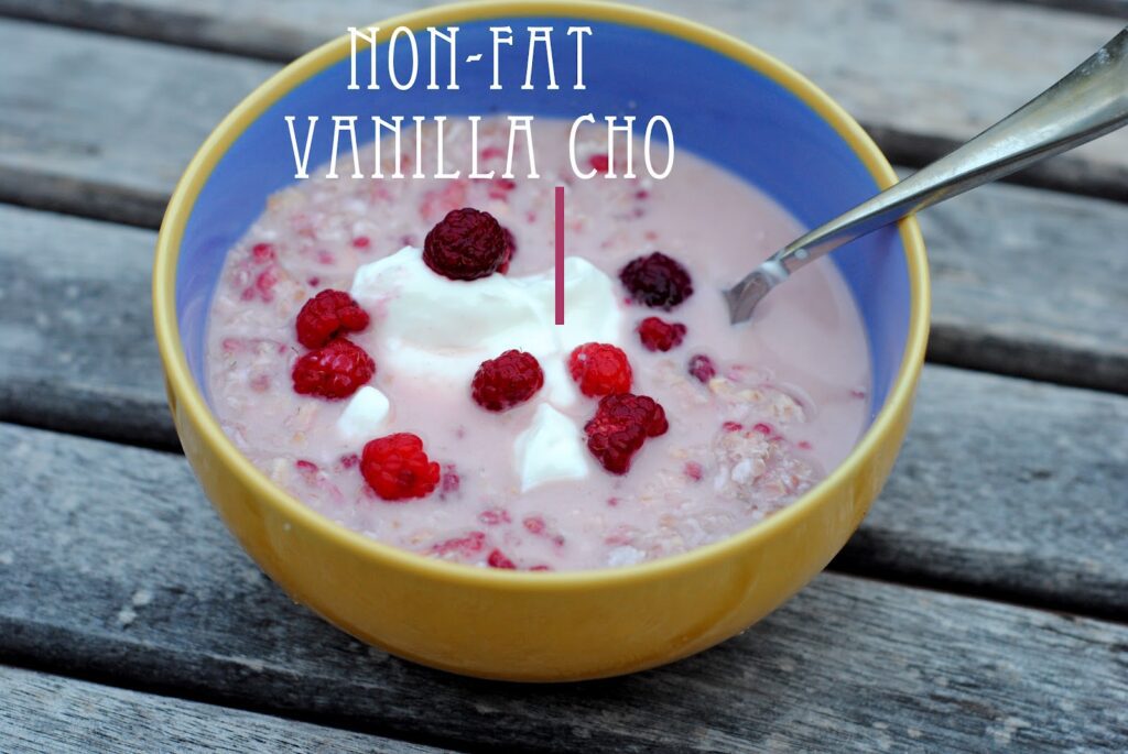 Wild Raspberry Vanilla Overnight Oats