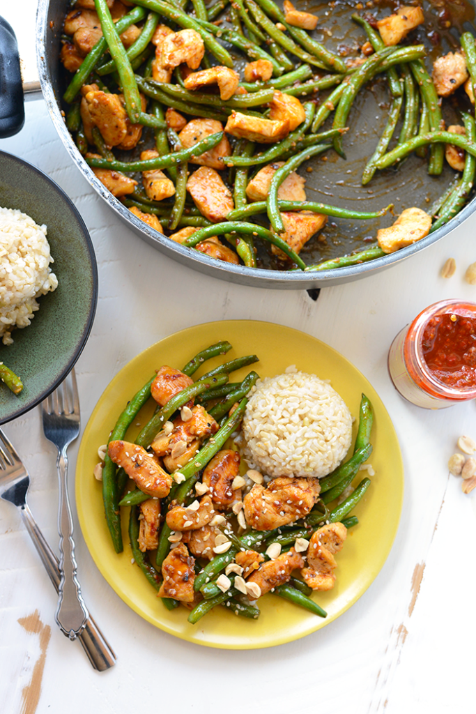 Got 20 minutes? Make this Healthy Kung Pao Chicken with just 8 simple ingredients for a dinner packed with protein and that's paleo-friendly, too!