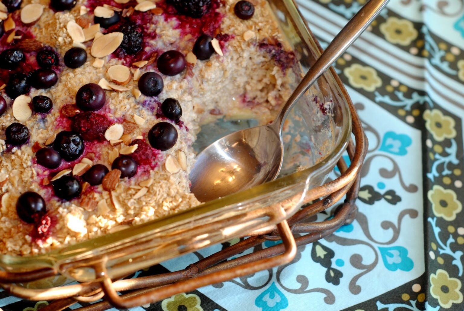 Berry Oatmeal Bake