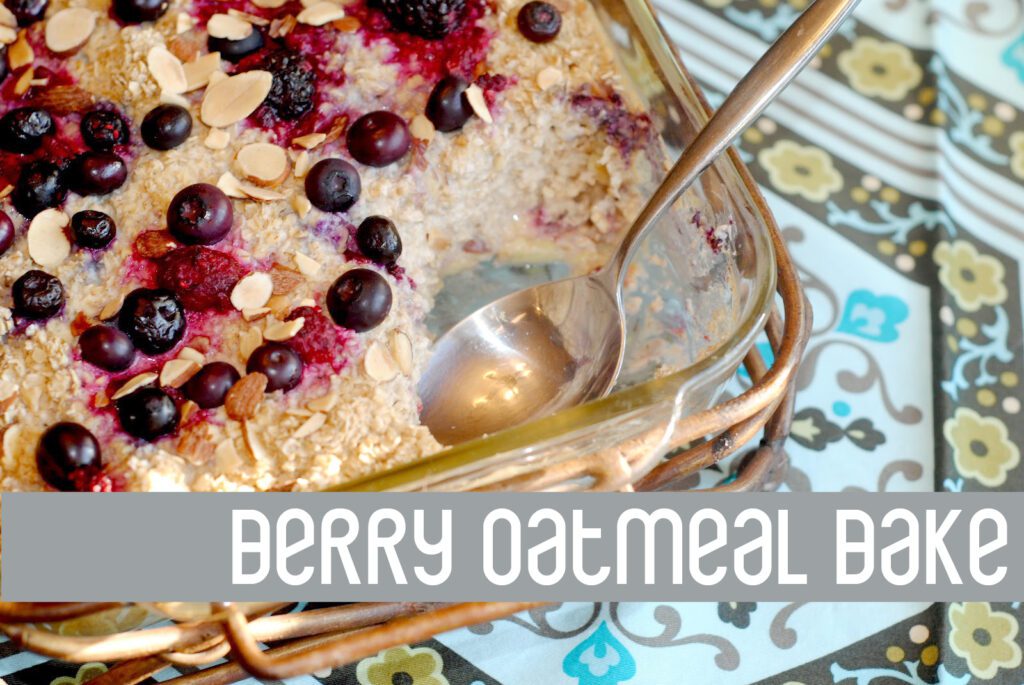 Berry Oatmeal Bake