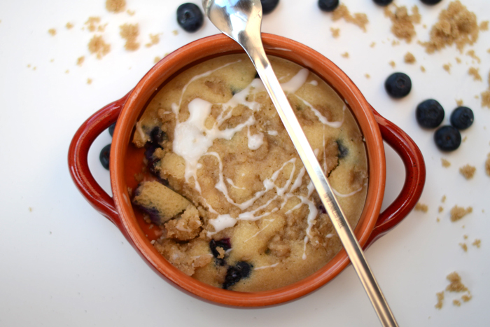 GLUTEN-FREE BLUEBERRY COFFEE CAKE