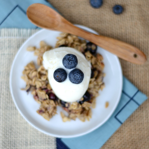 HEALTHY BLUEBERRY COBBLER