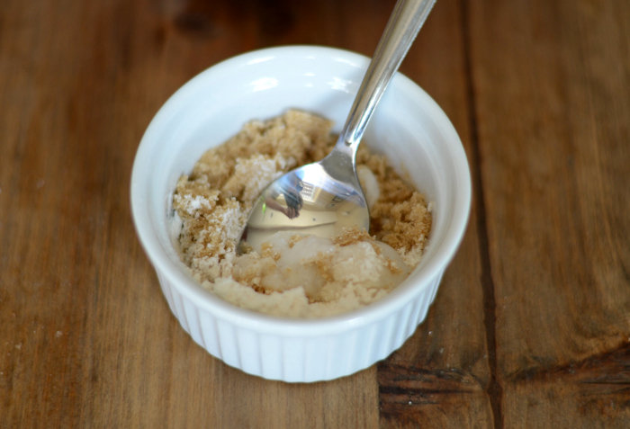 GLUTEN-FREE BLUEBERRY COFFEE CAKE