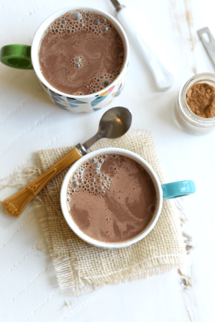 This Vegan Chai Hot Chocolate takes 5 minutes to make, is low calorie, and full of Fall flavor! 