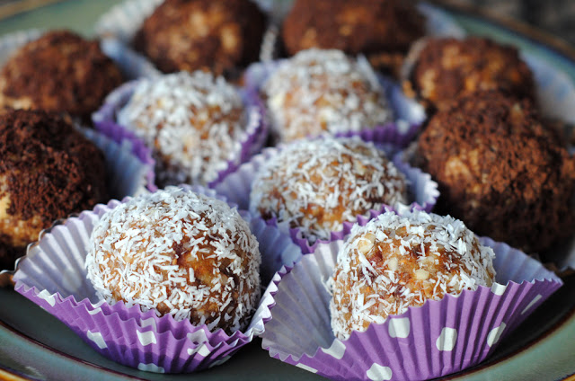 ALMOND JOY BALLS