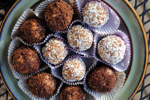 ALMOND JOY BALLS