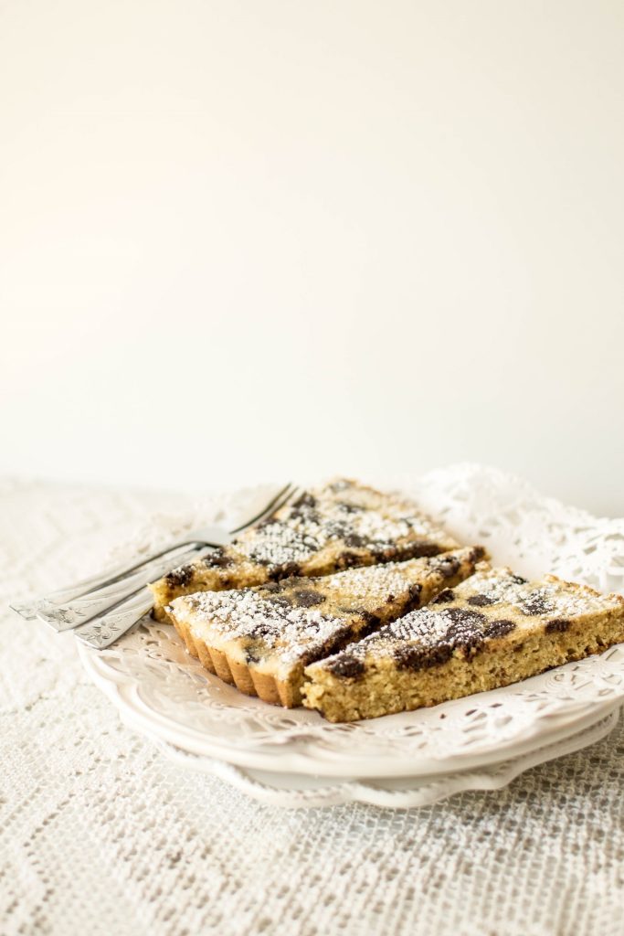 CHOCOLATE CHIP AMARETTO TORTE