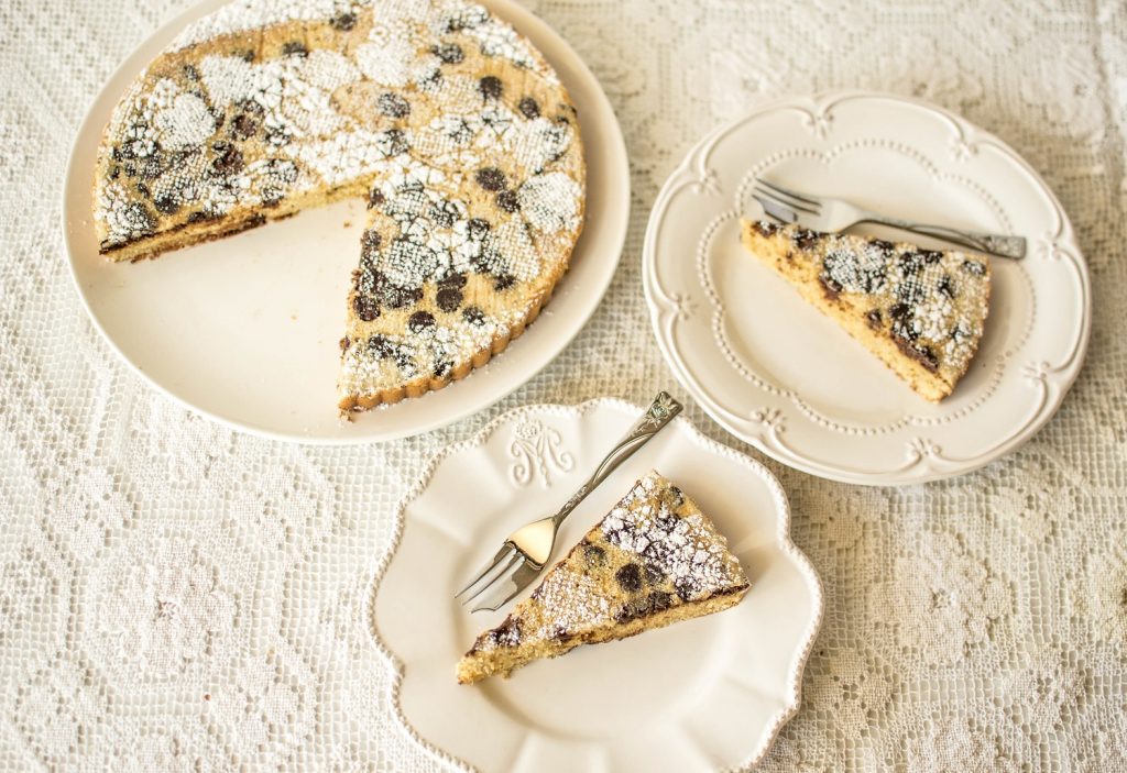 IZY’S CHOCOLATE CHIP AMARETTO TORTE